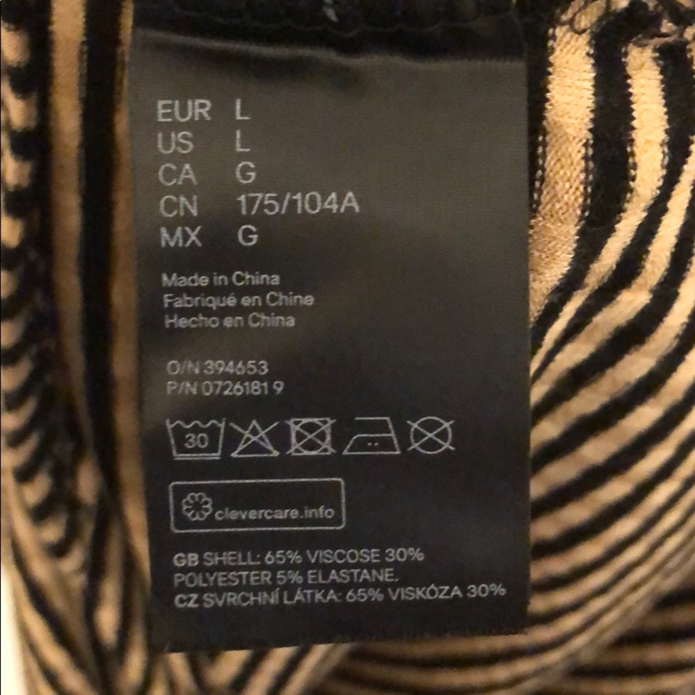 H&M Ribbed Dress - Picture 6 of 6